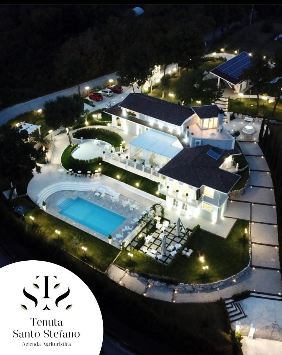 Tenuta Santo Stefano Azienda Agrituristica Santo Stefano del Sole Ngoại thất bức ảnh