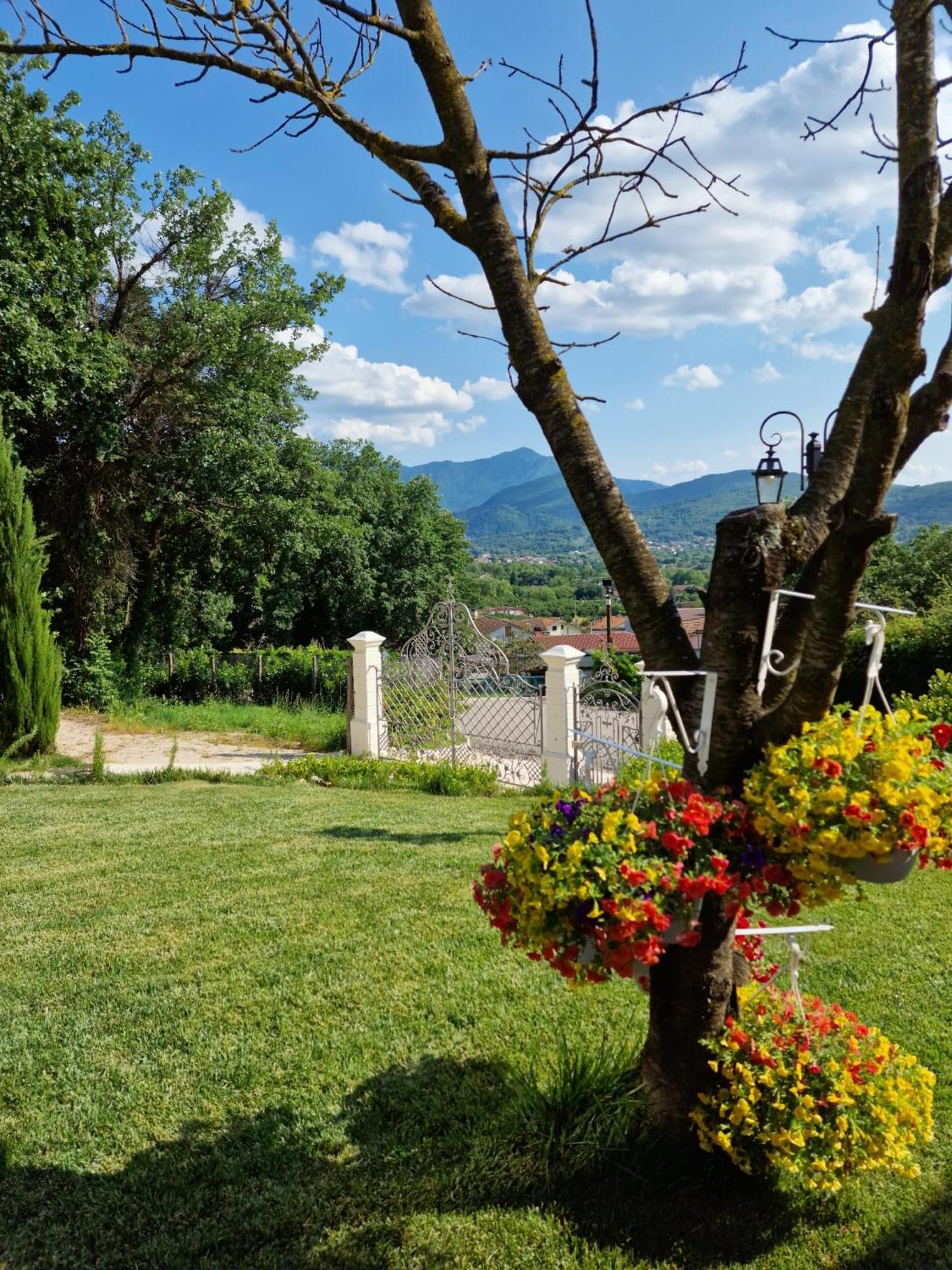 Tenuta Santo Stefano Azienda Agrituristica Santo Stefano del Sole Ngoại thất bức ảnh
